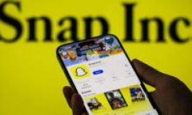 Snapchat users share fury at upcoming fees for Memories storage