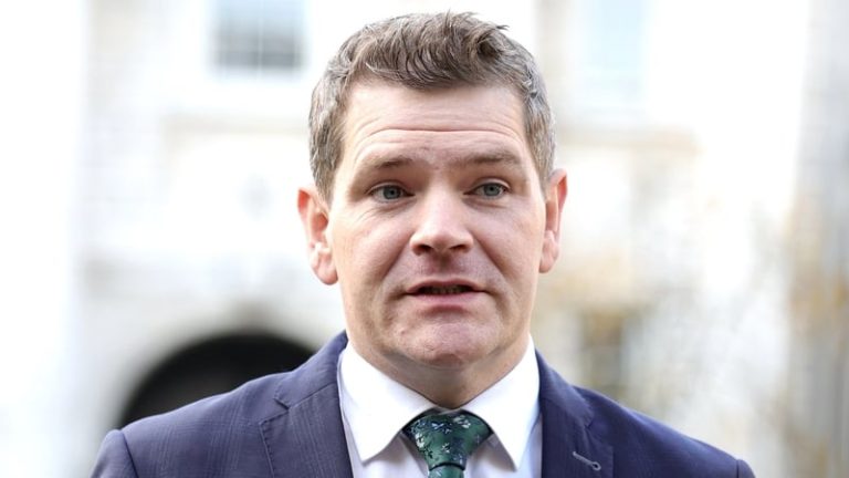 Read more about the article Hospitality VAT cut aims to ‘inject viability’ – Burke