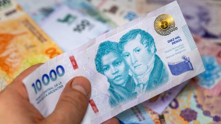 Read more about the article US finalises $20 billion economic lifeline for Argentina