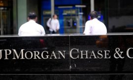JPMorgan profit rises on investment banking boom