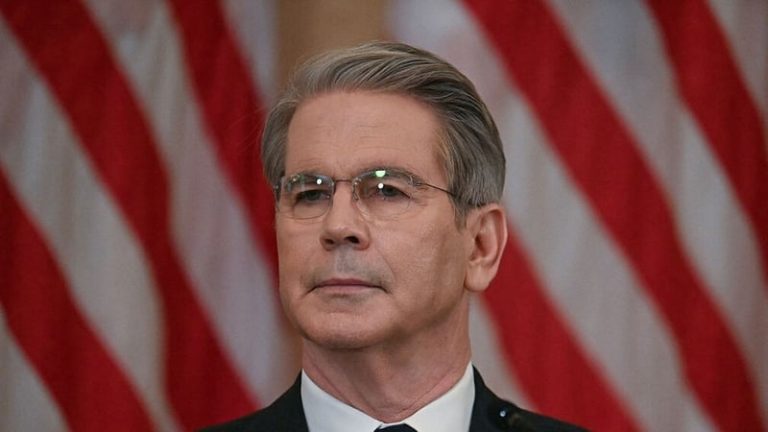 Read more about the article Bessent will present 3 or 4 Fed chief candidates to Trump