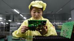 china’s-economic-growth-slows-as-trade-tensions-with-us-flare-up