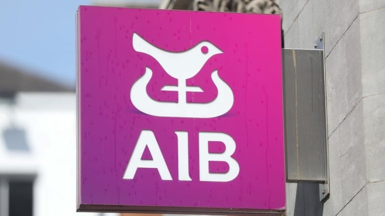 Read more about the article AIB staff balloted on hybrid working arrangements