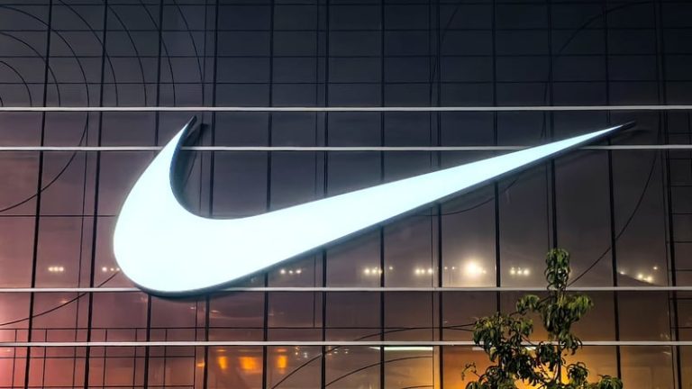 Read more about the article Nike says working on motorised runners