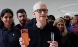 Apple claims ‘tremendous’ global uptake of latest iPhones