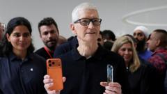 apple-claims-‘tremendous’-global-uptake-of-latest-iphones