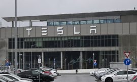 Tesla sales plunge again in some European markets