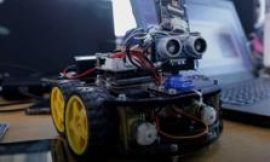 Africa tech: The start-up with science kits for young Africans