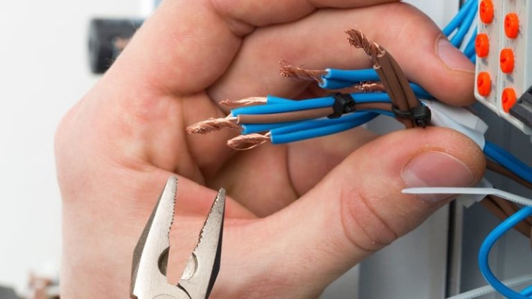 Read more about the article Concern over alleged selling of electrician exam papers