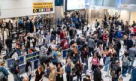 More than 1,000 flights cancelled as US air traffic cuts enter second day