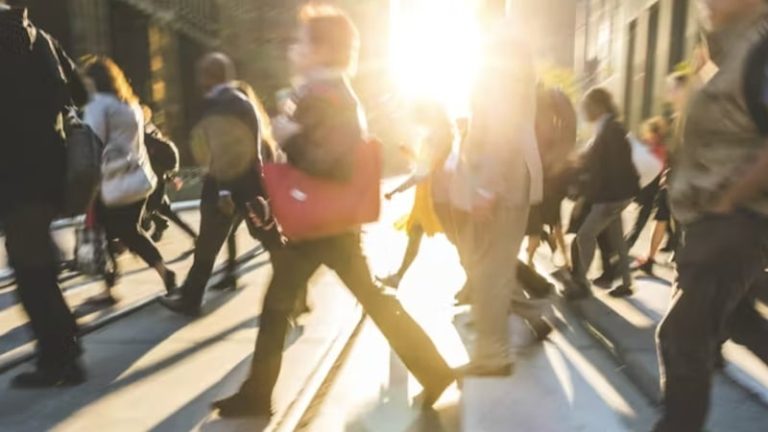 Read more about the article Working from home vs office: why it doesn’t have to be a battle