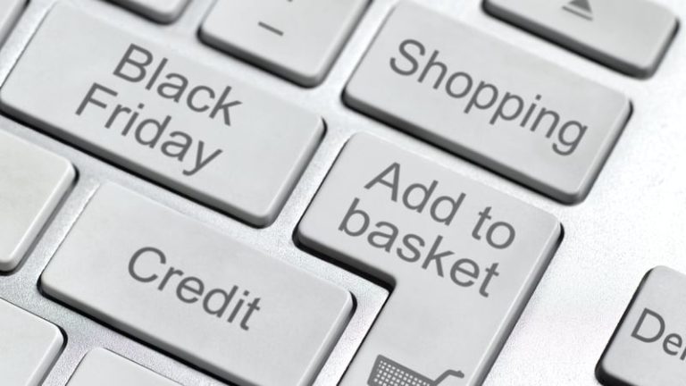 Read more about the article Study: Almost two thirds of shoppers mistrust sale prices