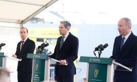 Government defends removing targets from housing plan