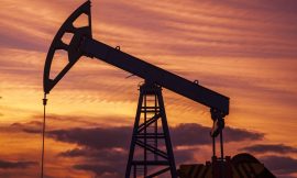 Crude Prices Tumble on Dollar Strength and Easing Geopolitical Risks