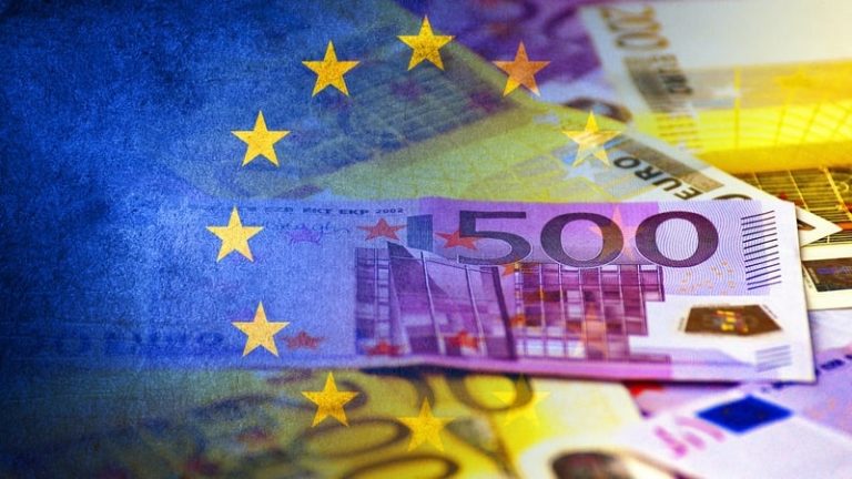 Read more about the article Euro zone business activity grows steadily in November