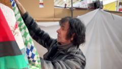 vintage-market-trader-retires-after-60-years