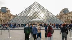 louvre-to-hike-ticket-prices-for-most-non-eu-tourists-by-45%