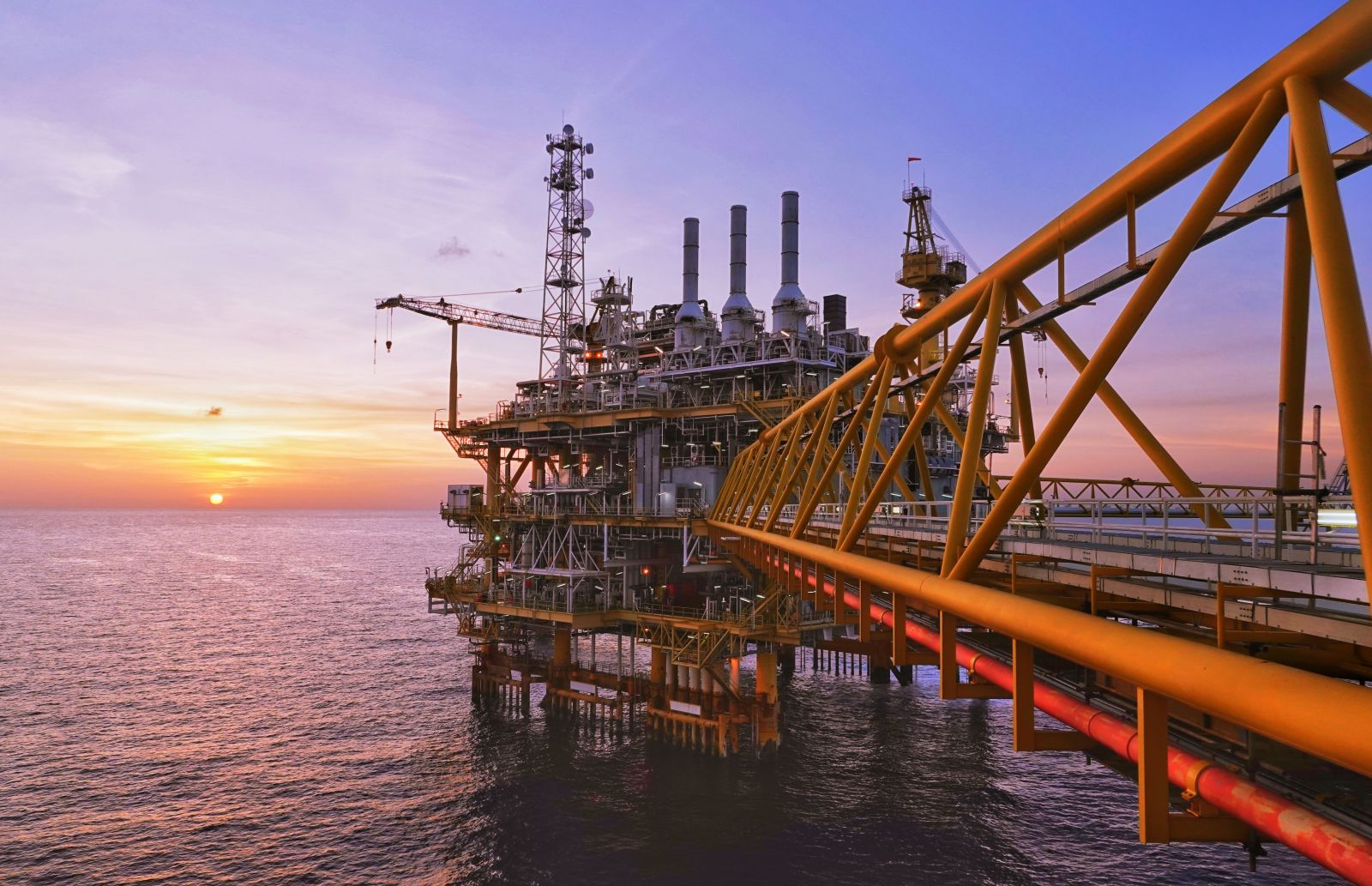 crude-prices-erase-early-gains-on-optimism-for-a-ukrainian-peace-deal