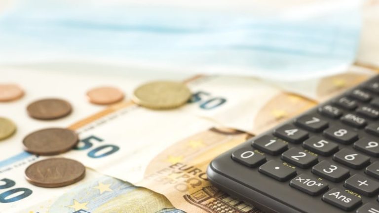 Read more about the article Christmas bonus to be paid to social welfare recipients