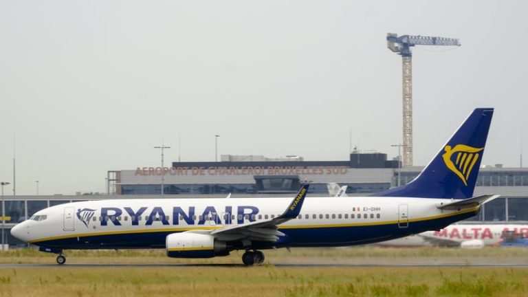 Read more about the article Ryanair cuts Brussels winter schedule on ticket tax hike
