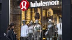 Read more about the article Lululemon boss to step down early next year