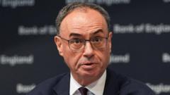 will-‘santa-rate-cut’-have-enough-festive-spirit-to-boost-the-economy?