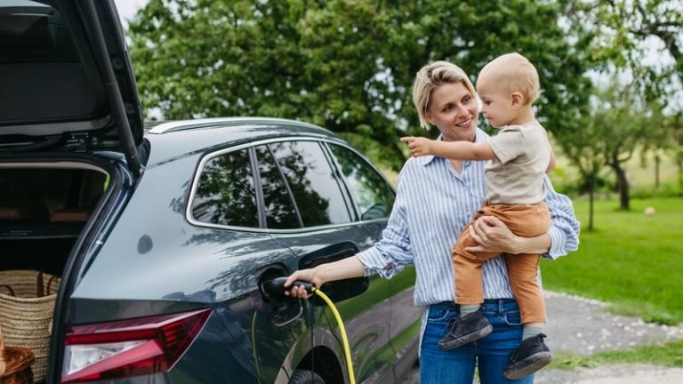 Read more about the article Your essential guide to buying an electric car in 2026