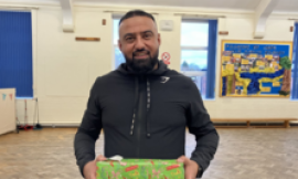 Stoke takeaway owner delivers 1,000 presents to children in need