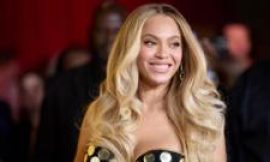 Beyoncé declared a billionaire by Forbes