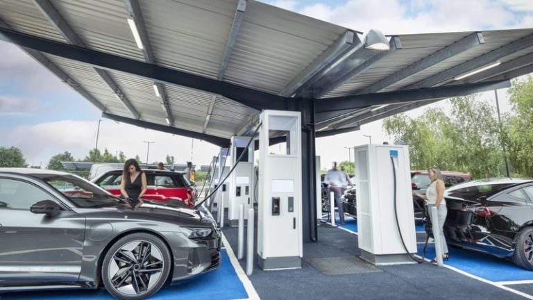 Read more about the article Your essential guide to buying an electric car in 2026