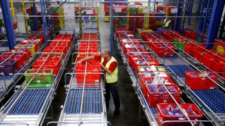 Read more about the article Ocado ends exclusivity with foreign retailers