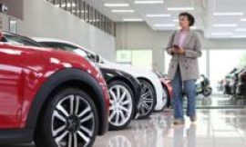 New car sales hit 2m, but EV discounts can’t go on, warns SMMT