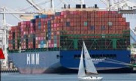 Which countries do business with Iran and what could new US tariffs mean?