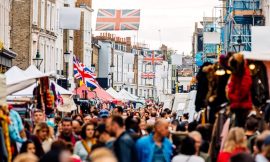 Surprise UK retail sales rise adds to signs of pickup