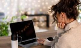 Over 700,000 graduates out of work and on benefits, analysis suggests