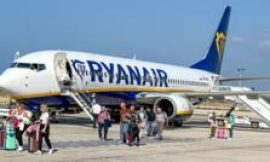 Ryanair fares to rise as passenger numbers forecast to surge