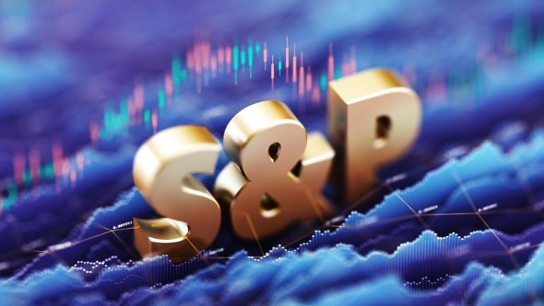 Read more about the article S&P 500 crosses 7,000 points for the first time