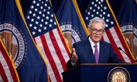 US Federal Reserve keeps interest rates steady