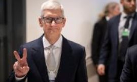 Apple reports best-ever iPhone sales as Mac dips