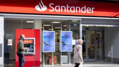 santander-to-shut-44-branches-and-put-291-jobs-at-risk