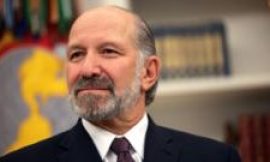 US Commerce Secretary Howard Lutnick planned Epstein island visit, emails show