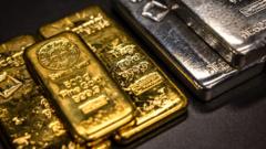 Read more about the article Gold and silver prices fall but FTSE 100 hits record high