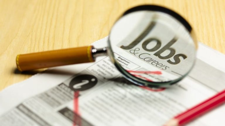 Read more about the article Jobless rate steady at 4.7% after revisions – CSO