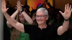 Read more about the article Apple warned by FTC over alleged lack of conservative news