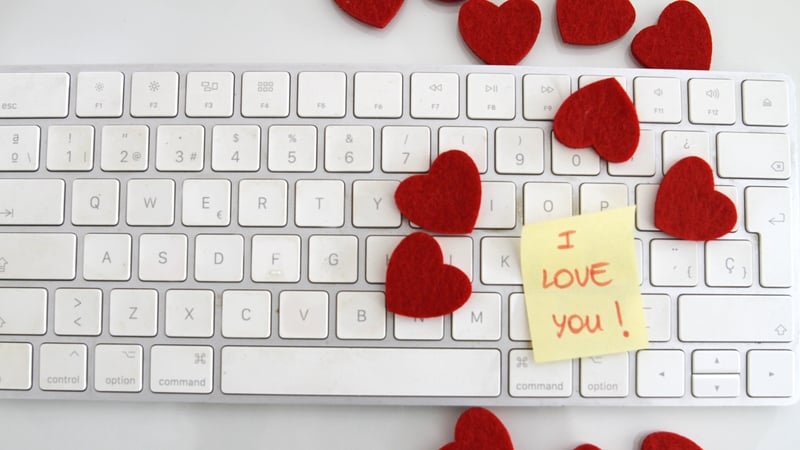 is-a-workplace-valentine-a-good-idea?