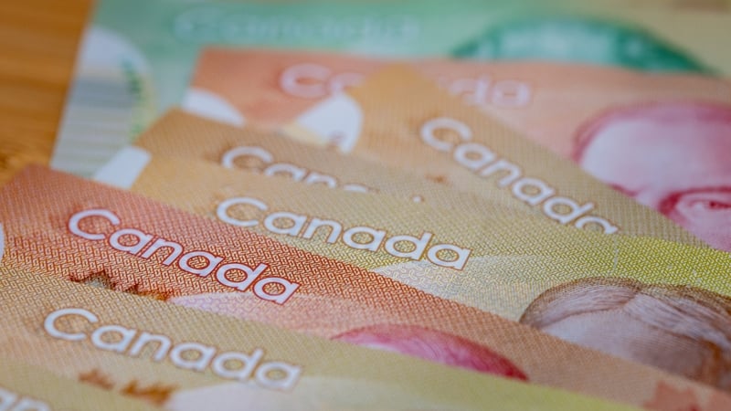canadian-annual-inflation-rate-edges-down-in-january
