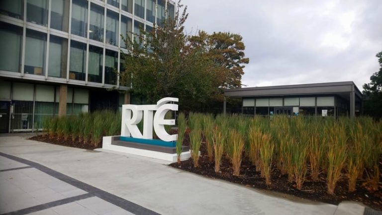 Read more about the article RTÉ SIPTU members to brief politicians on future plans