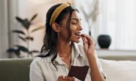 Can snacks help you sleep?