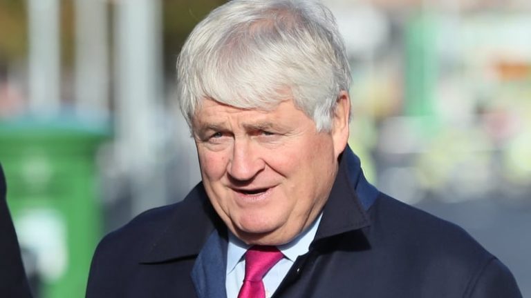Read more about the article O’Brien welcomes decision on no Moriarty Tribunal charges