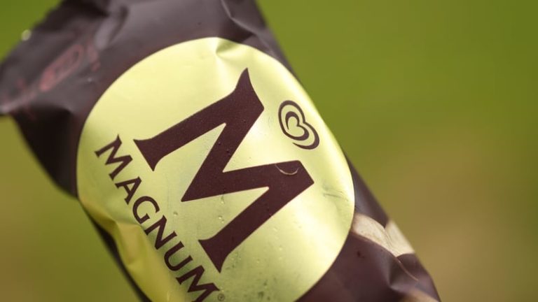 Read more about the article Chocolate smelling ad prompts complaints